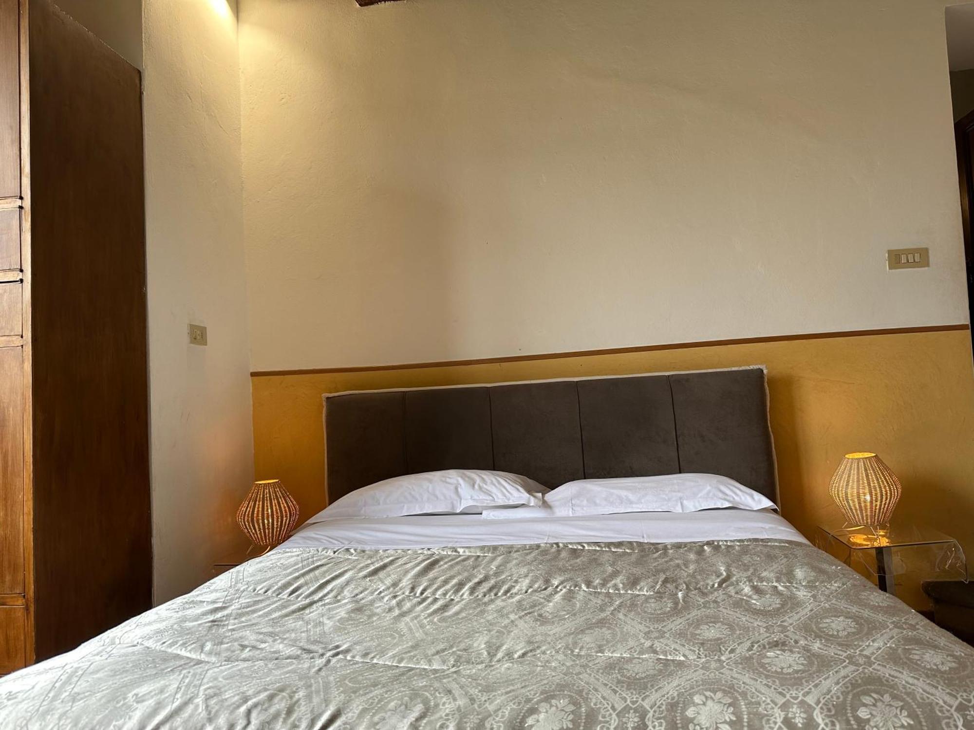 Ponte Vecchio Tower Apartment Florence Exterior photo