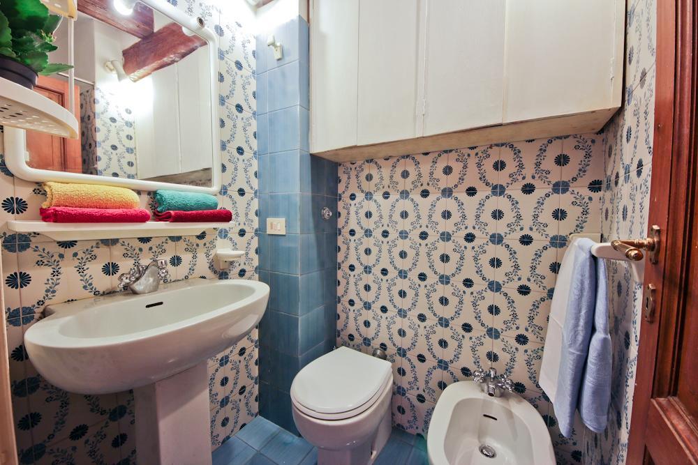 Ponte Vecchio Tower Apartment Florence Exterior photo